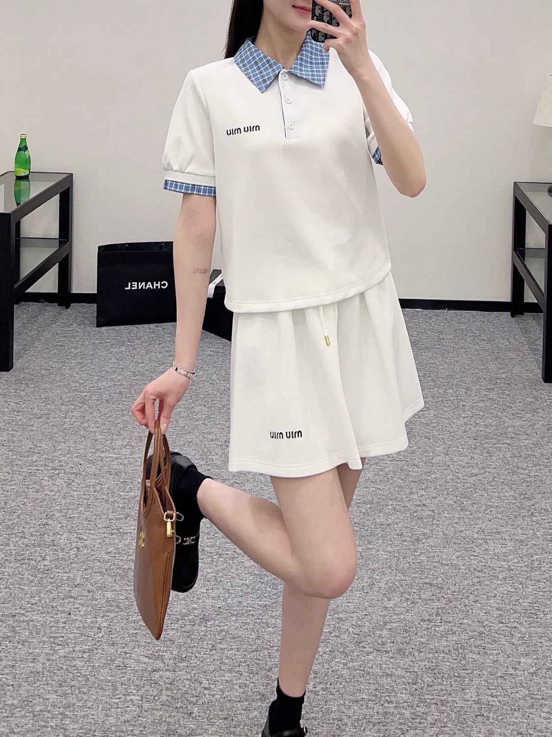 New short-sleeved top and skirt set