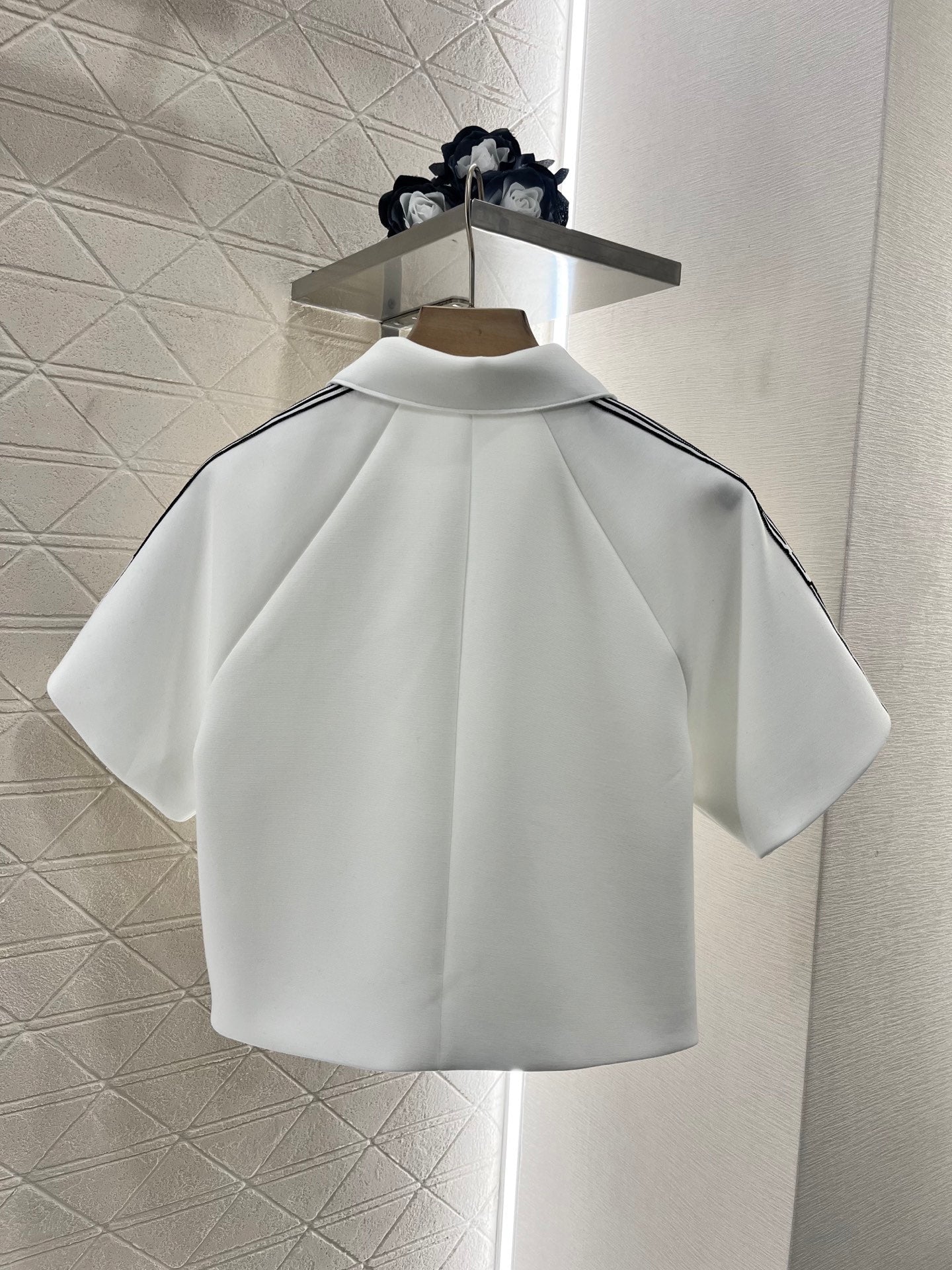 New short-sleeved top and skirt set