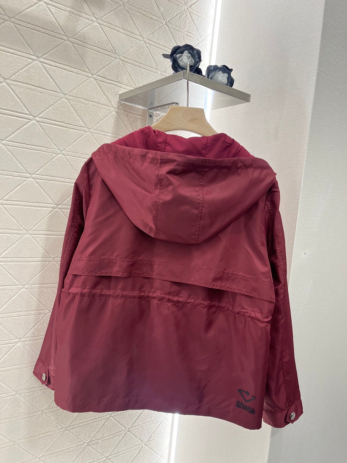 Early autumn nylon hooded zipper casual jacket