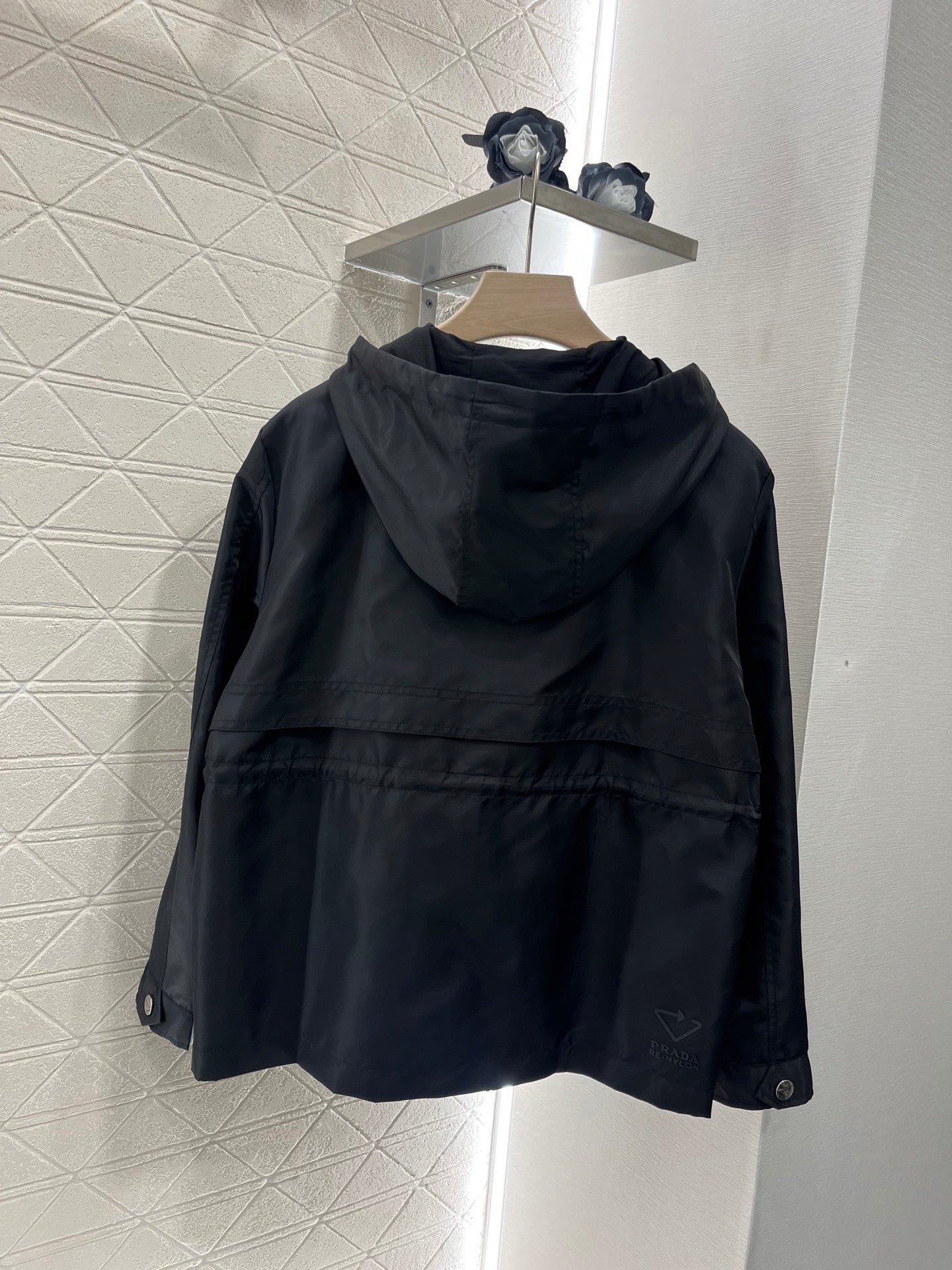 Early autumn nylon hooded zipper casual jacket