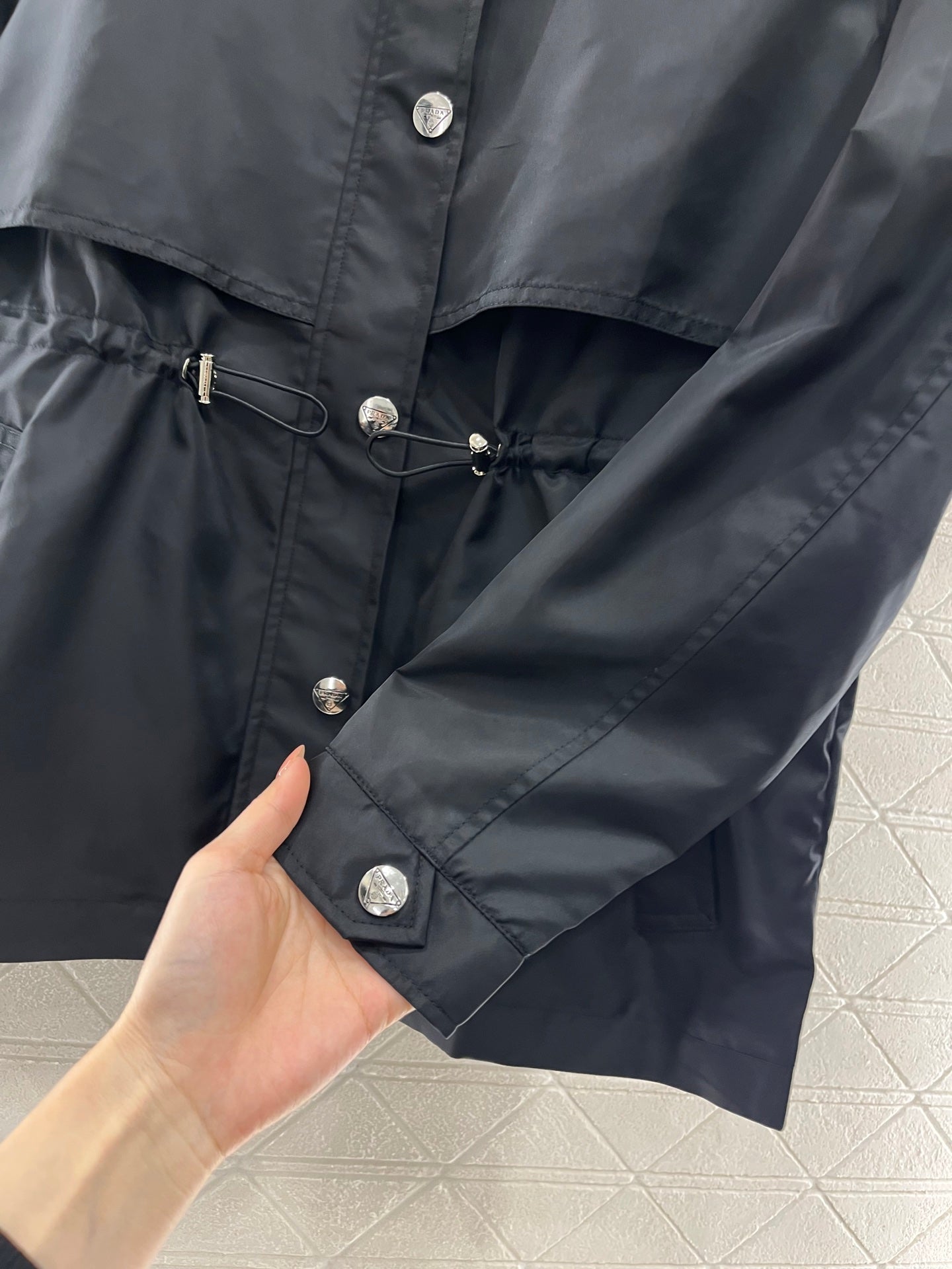 Early autumn nylon hooded zipper casual jacket