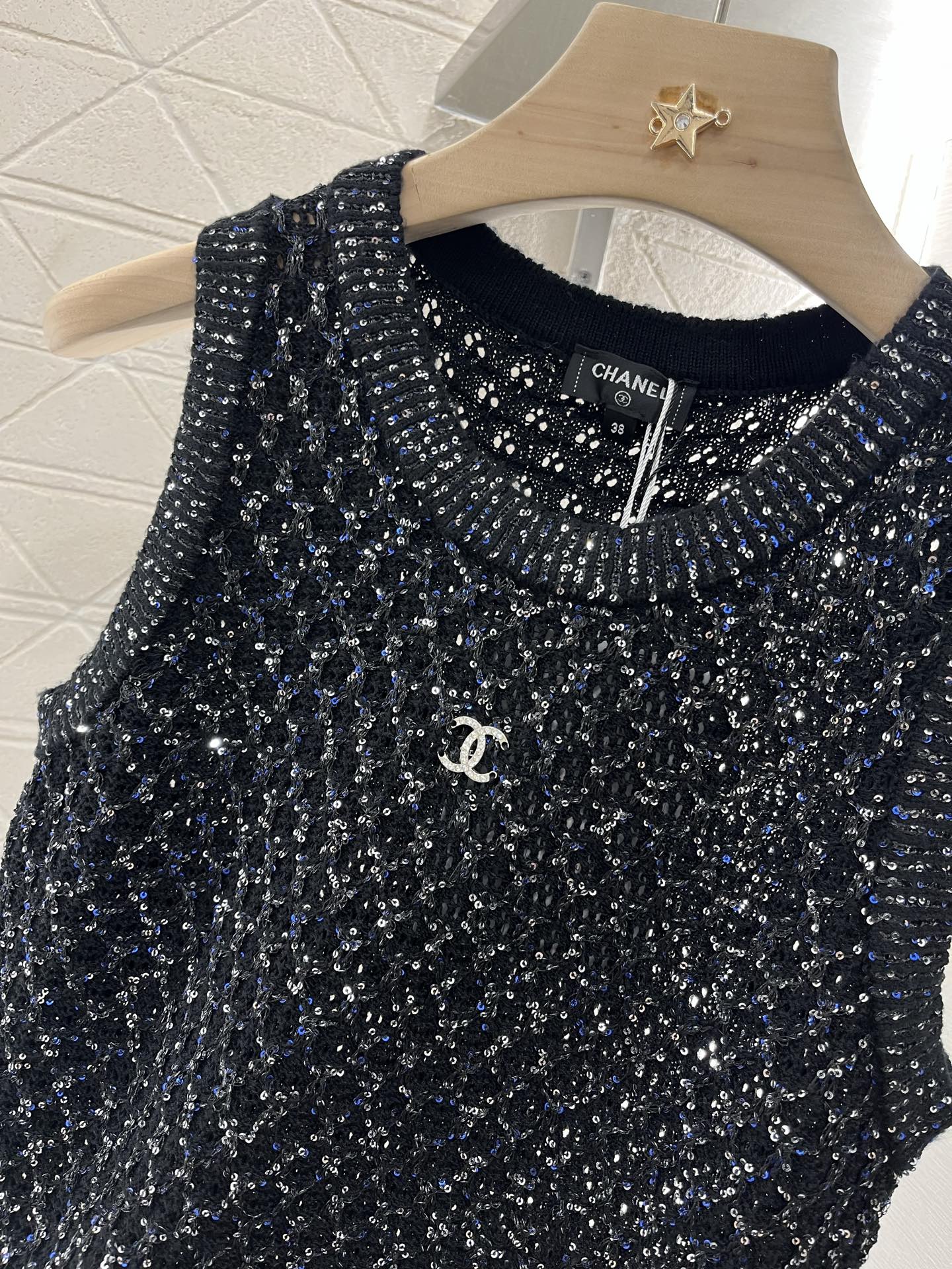 25ss sequined beaded hollow knitted vest