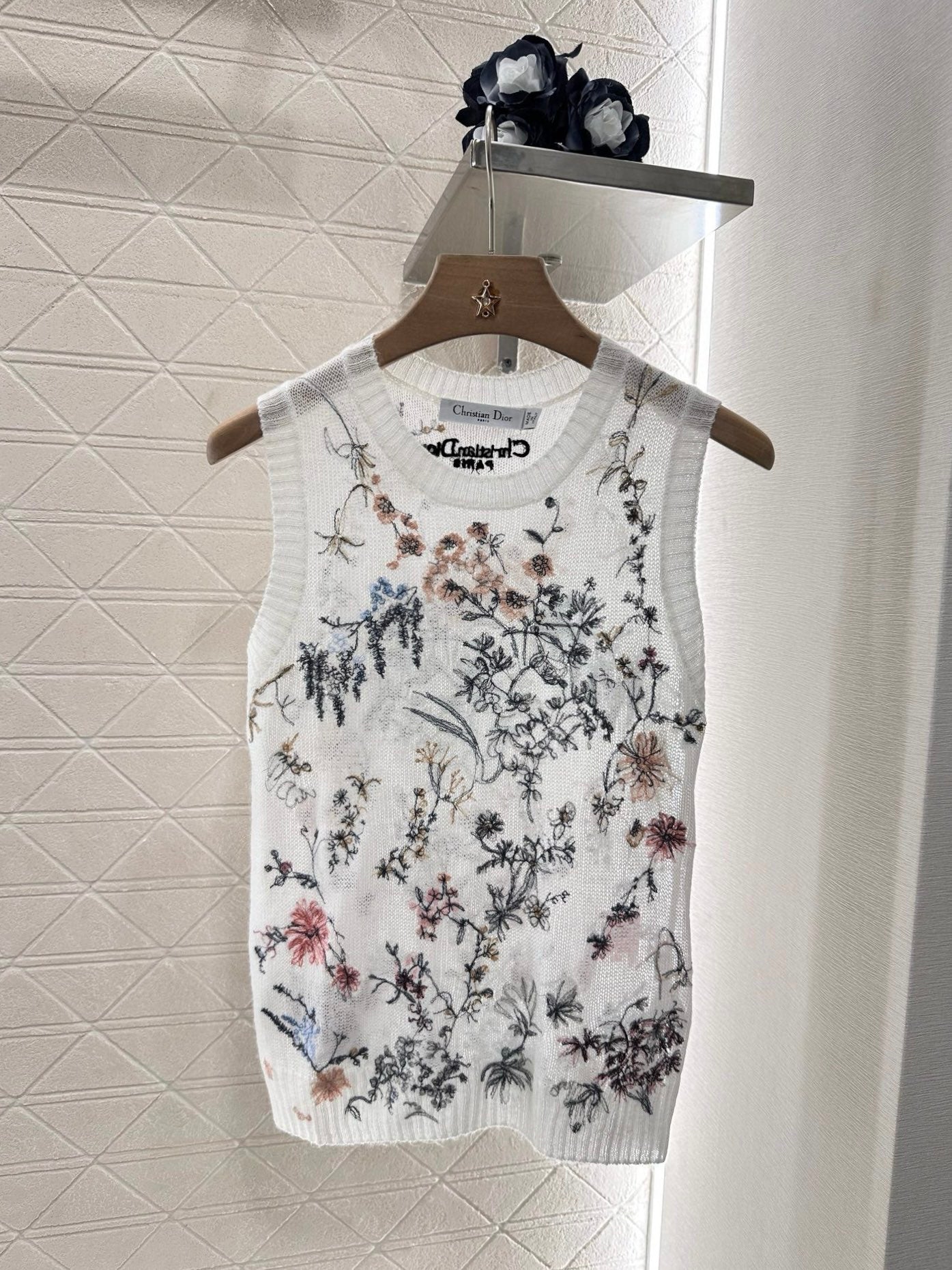 25ss embroidered knitted vest