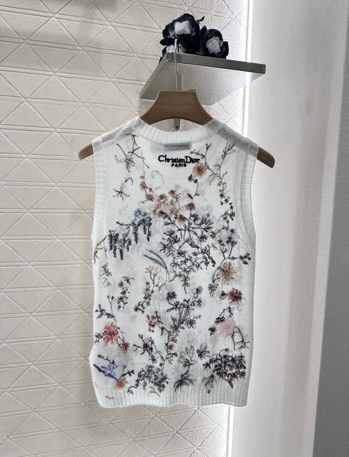 25ss embroidered knitted vest