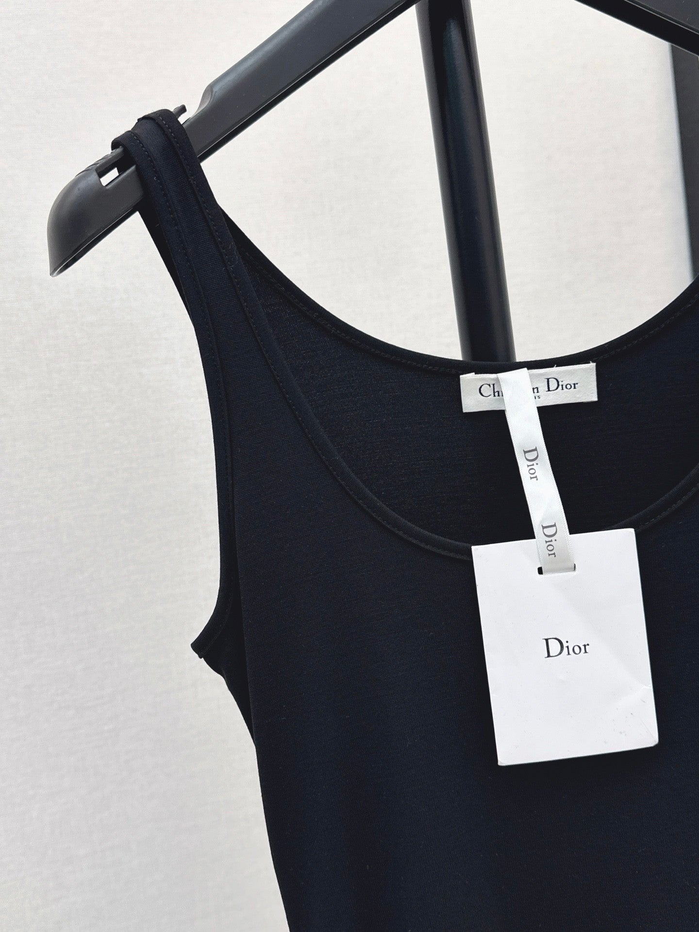 25ss U-neck suspender dress