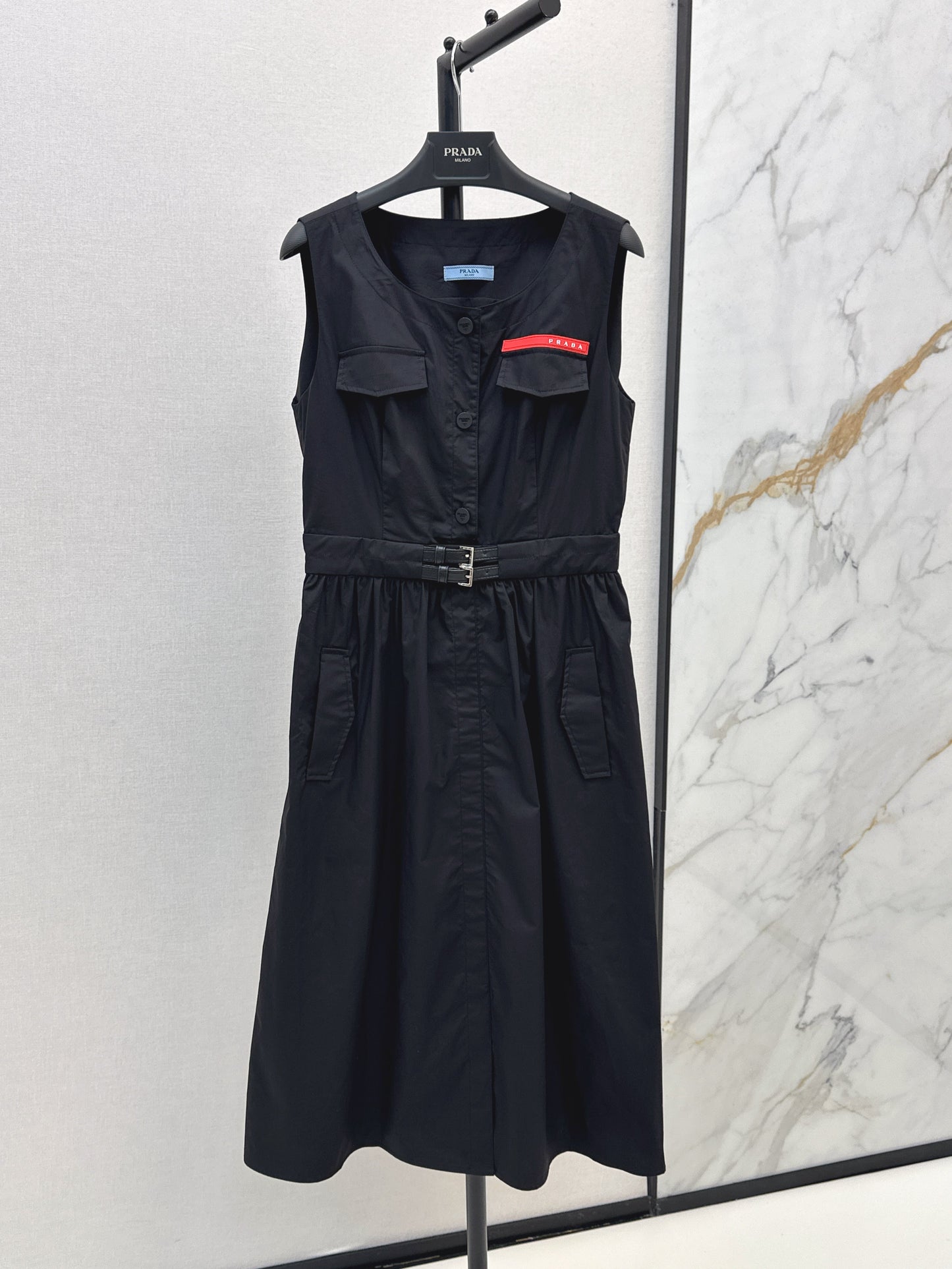 25ss belted pleated cargo tank top