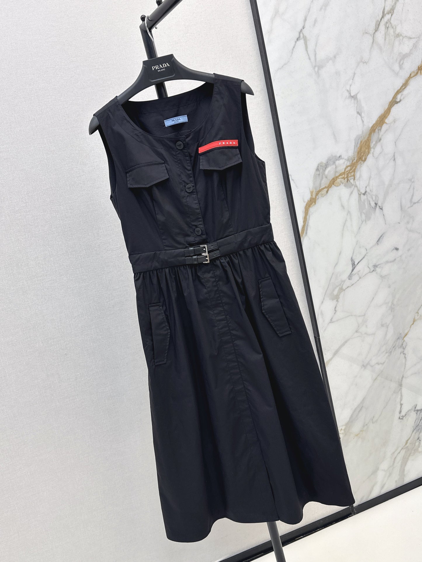 25ss belted pleated cargo tank top