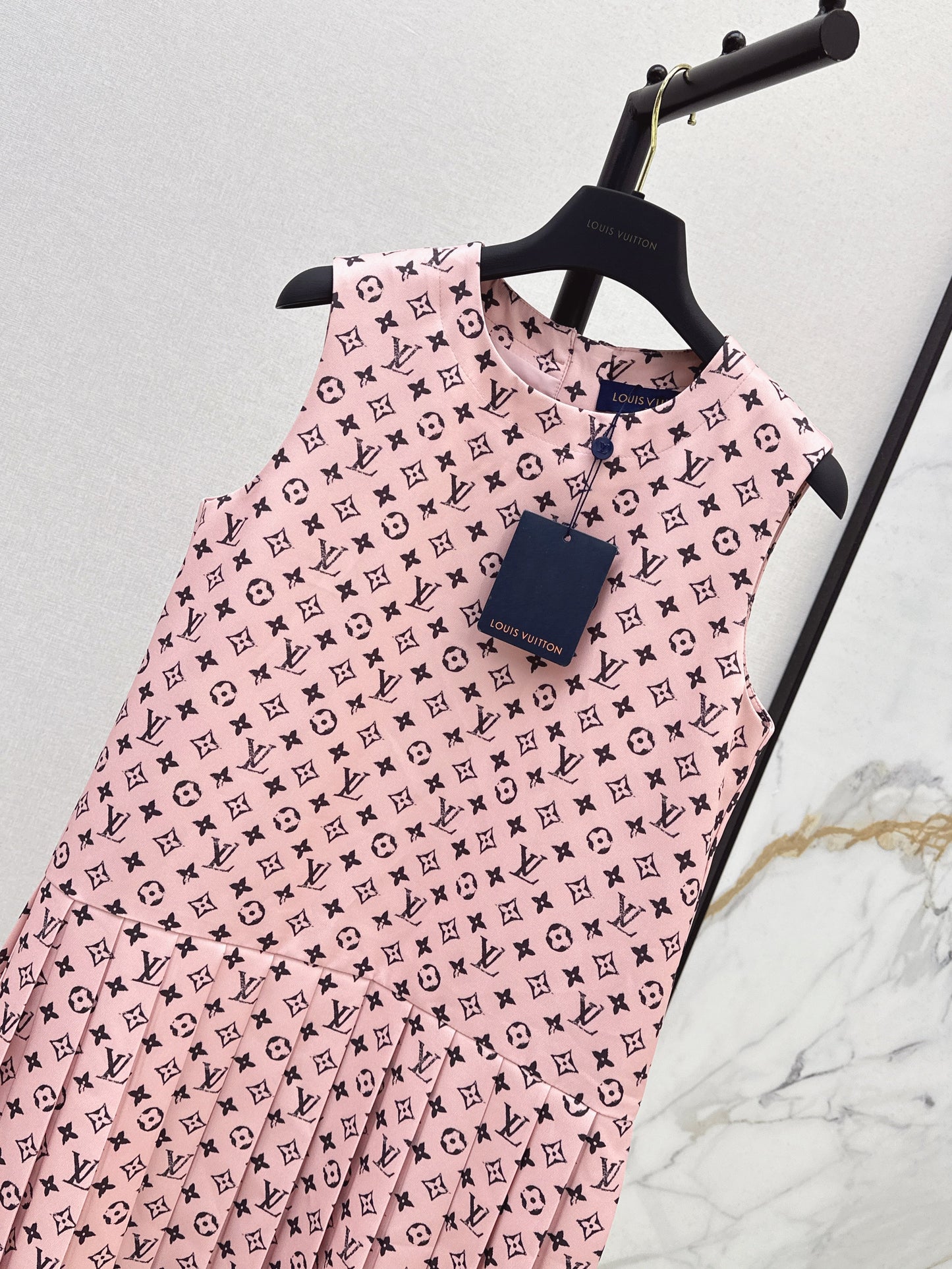 25ss classic floral pink sleeveless dress