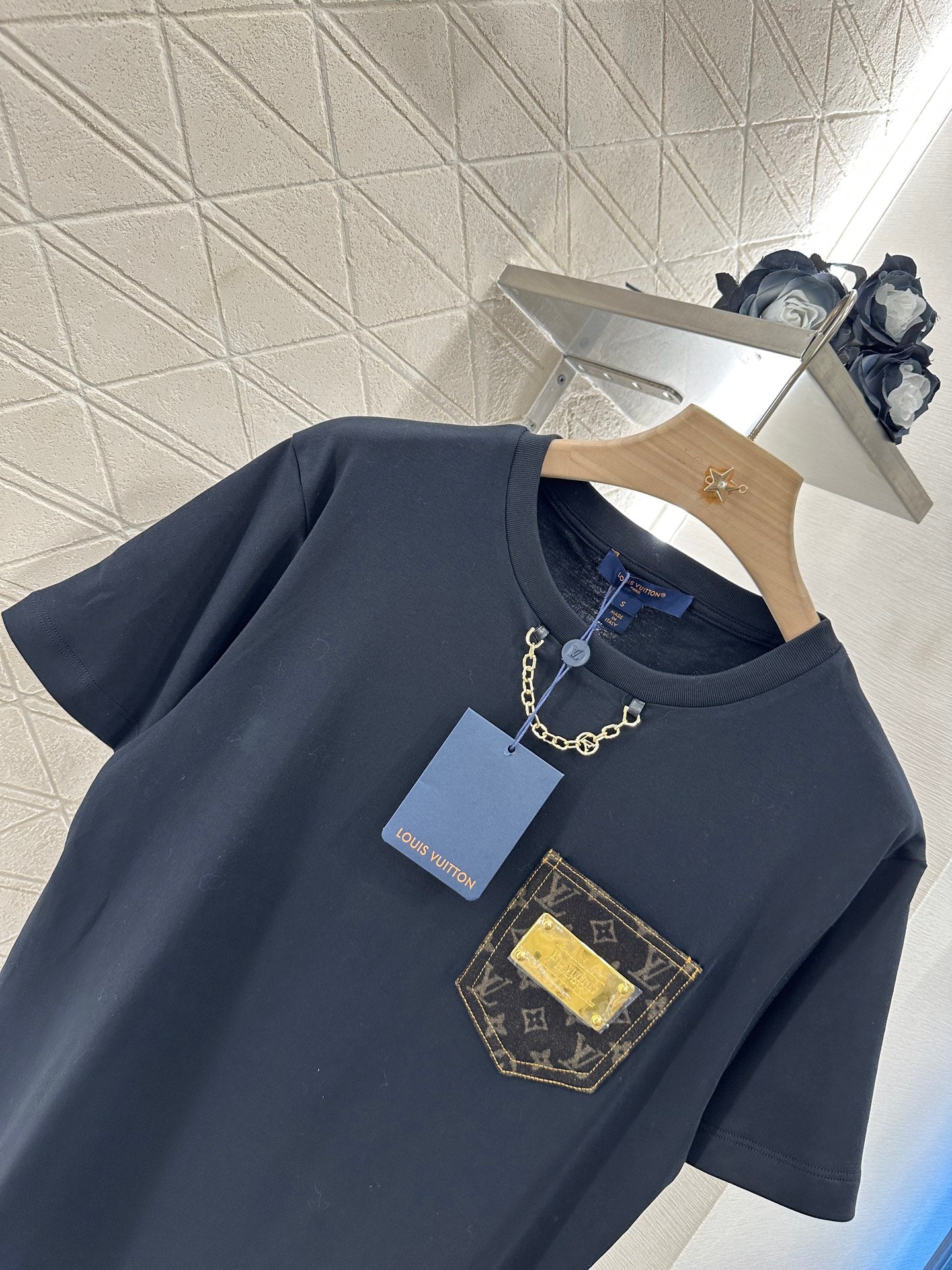 25ss metal logo pocket T-shirt
