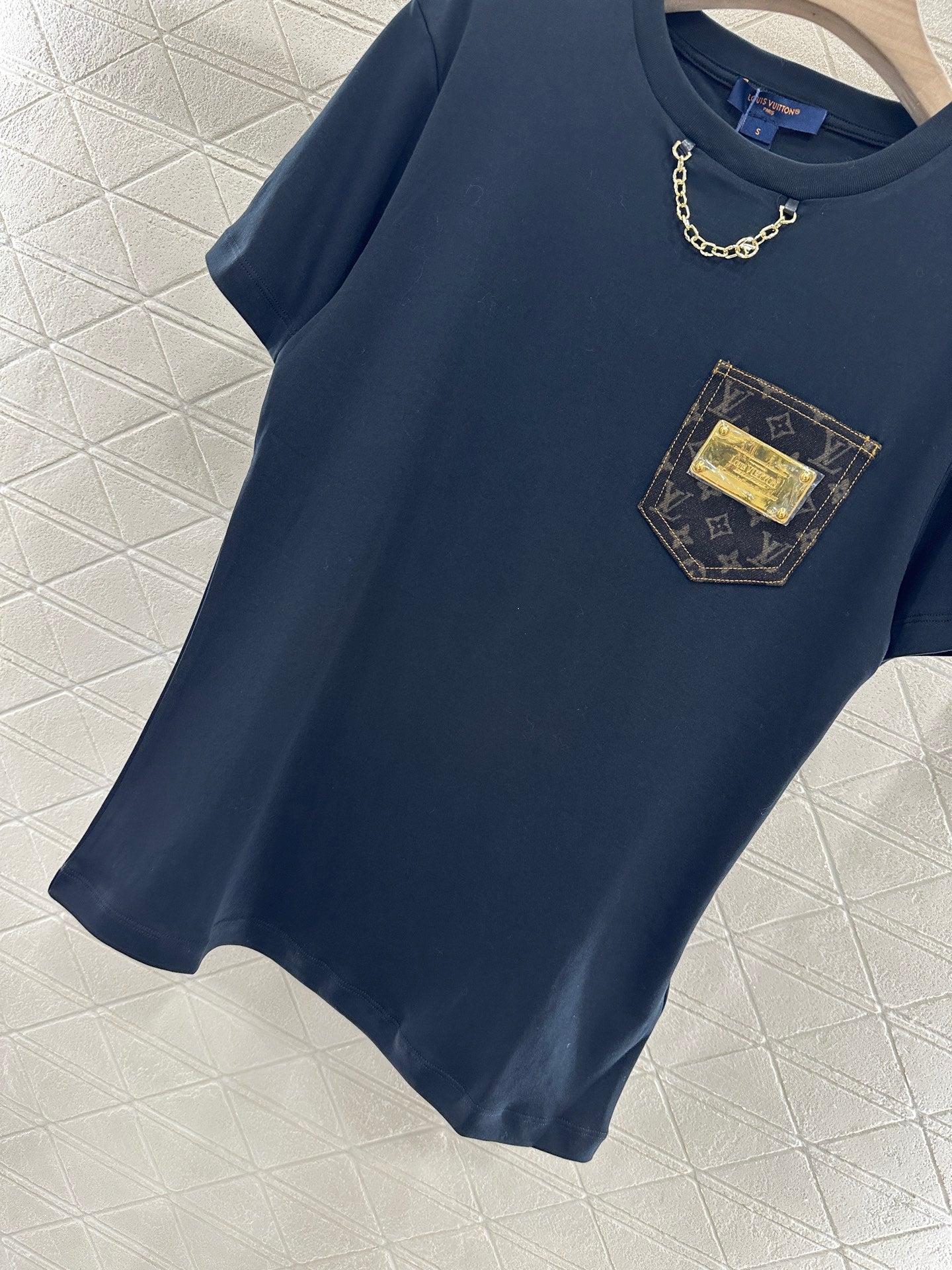 25ss metal logo pocket T-shirt