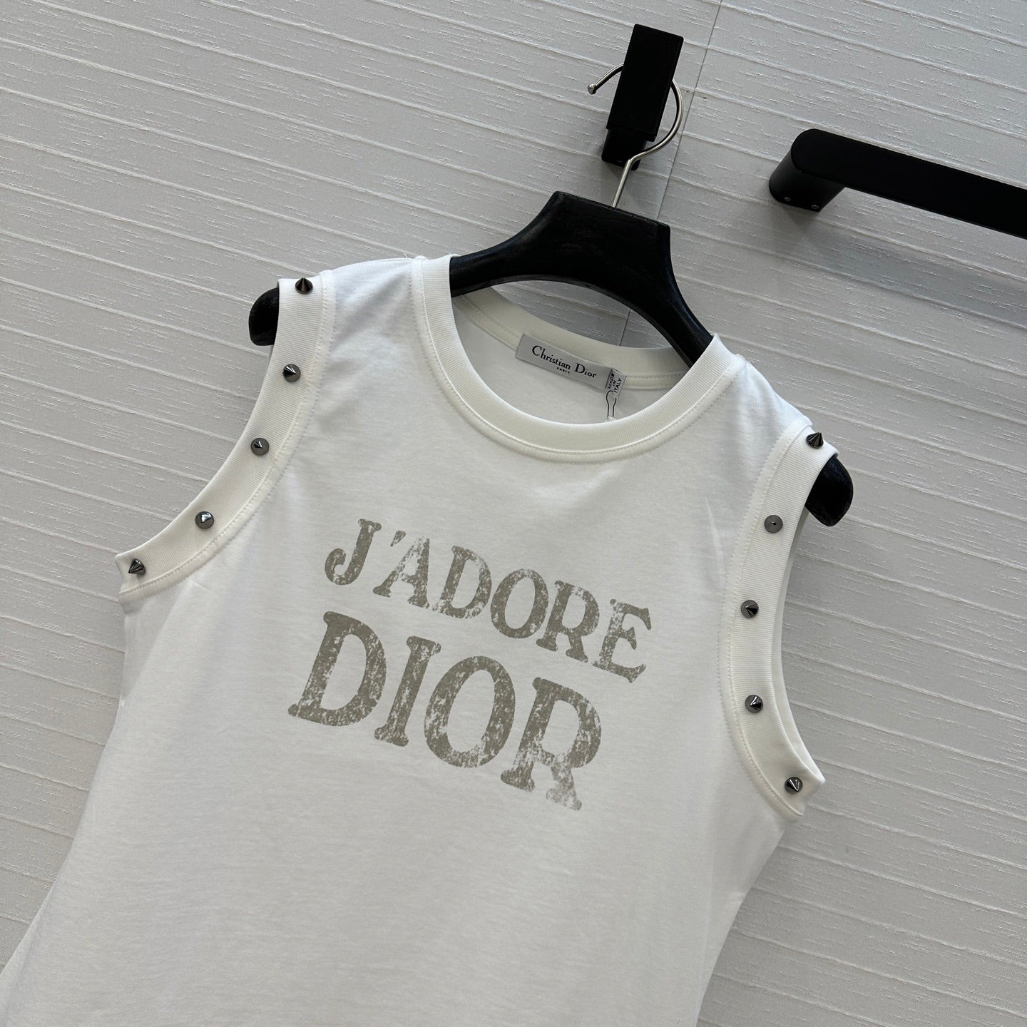25ss rivet-embellished sleeve vest