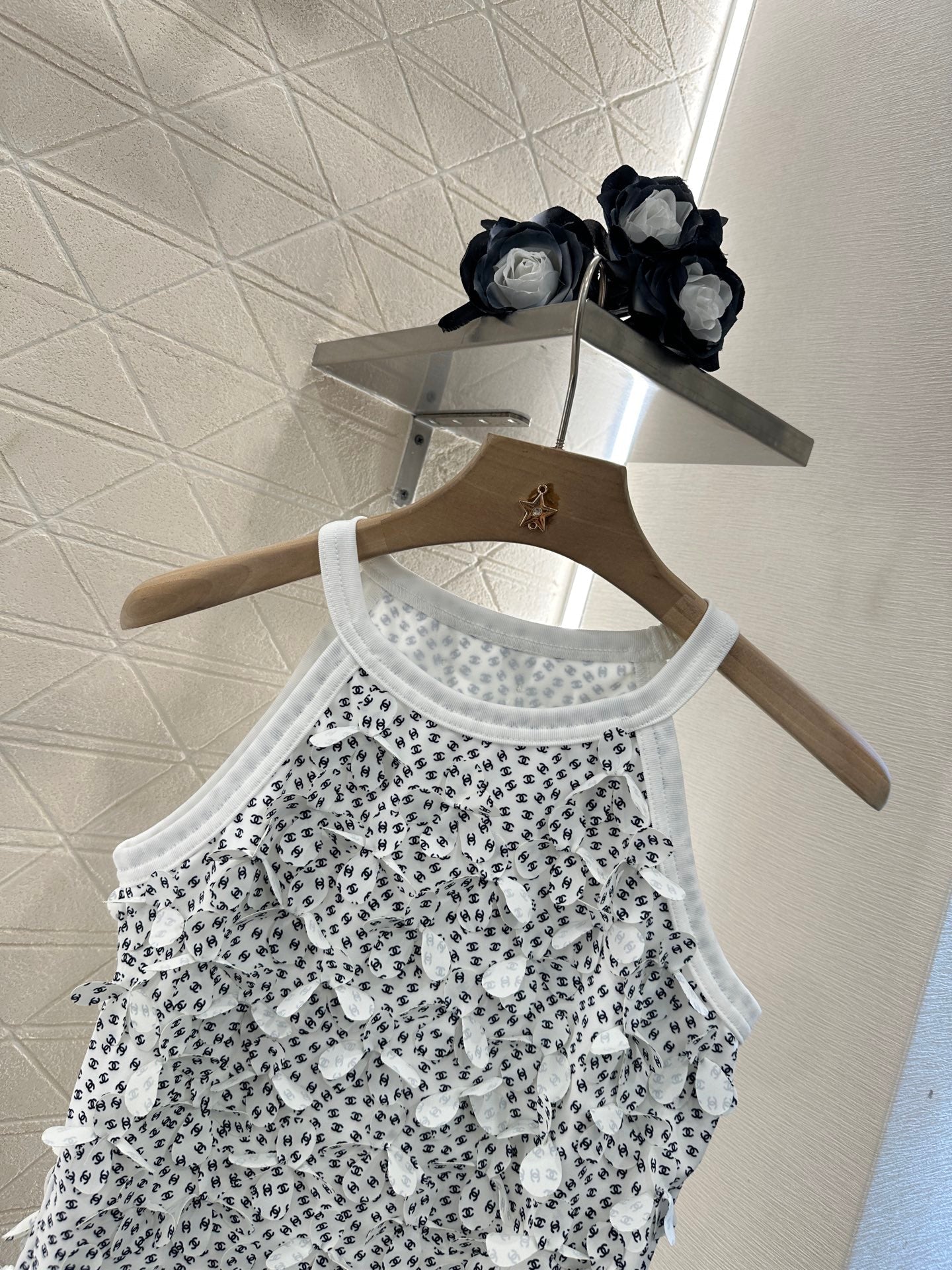 25ss petal camisole-2