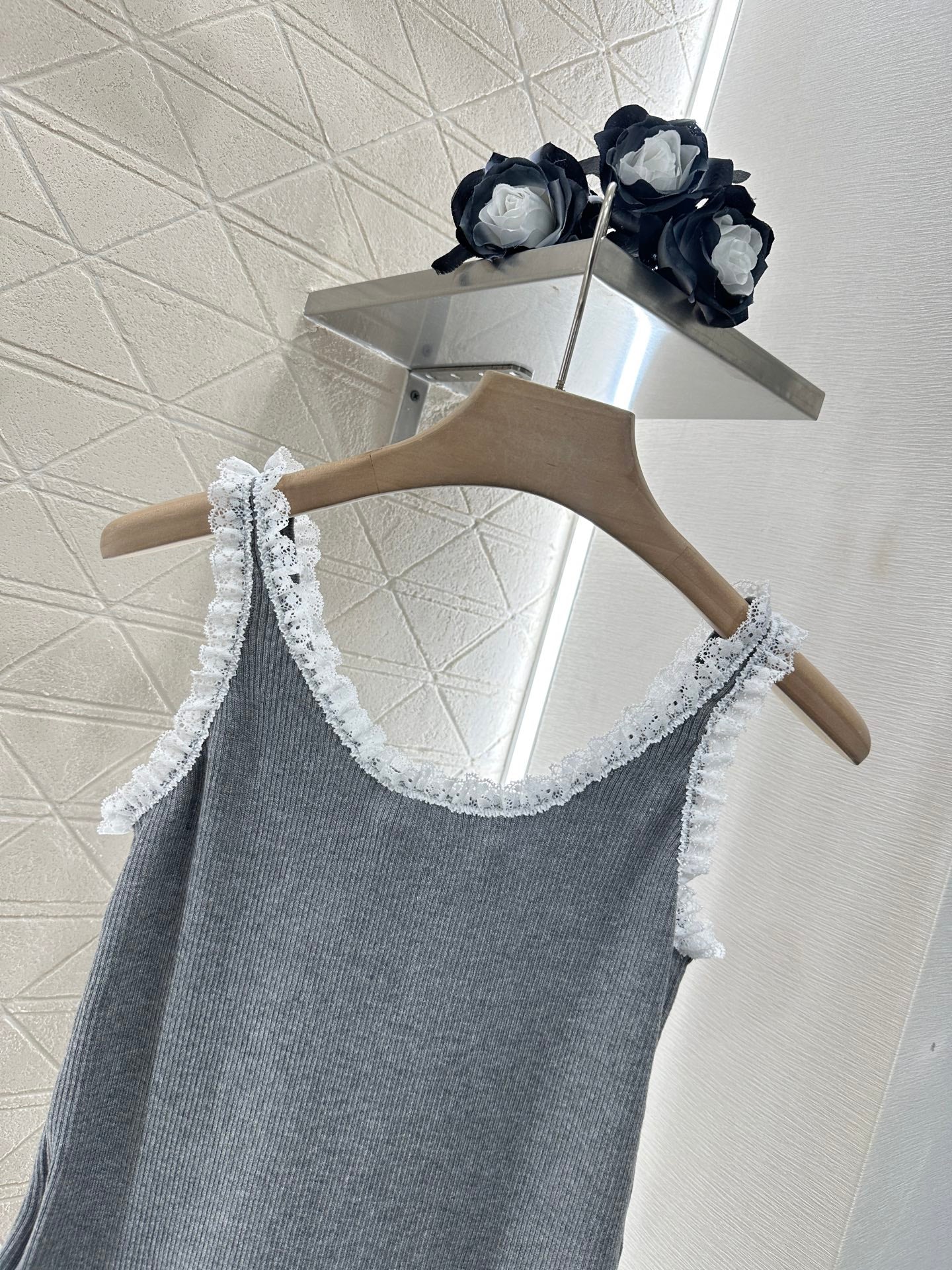 25ss lace vest