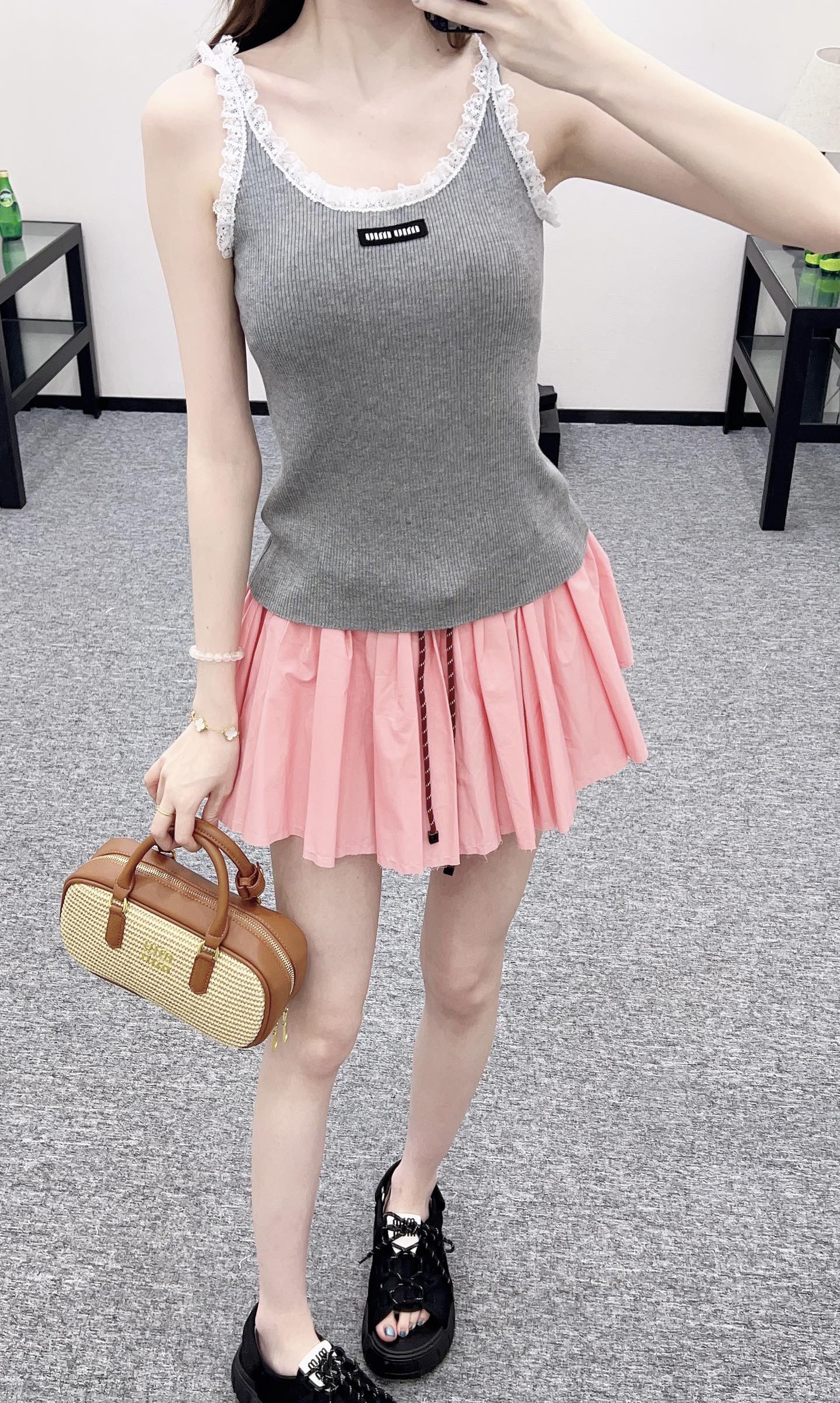 25ss lace vest