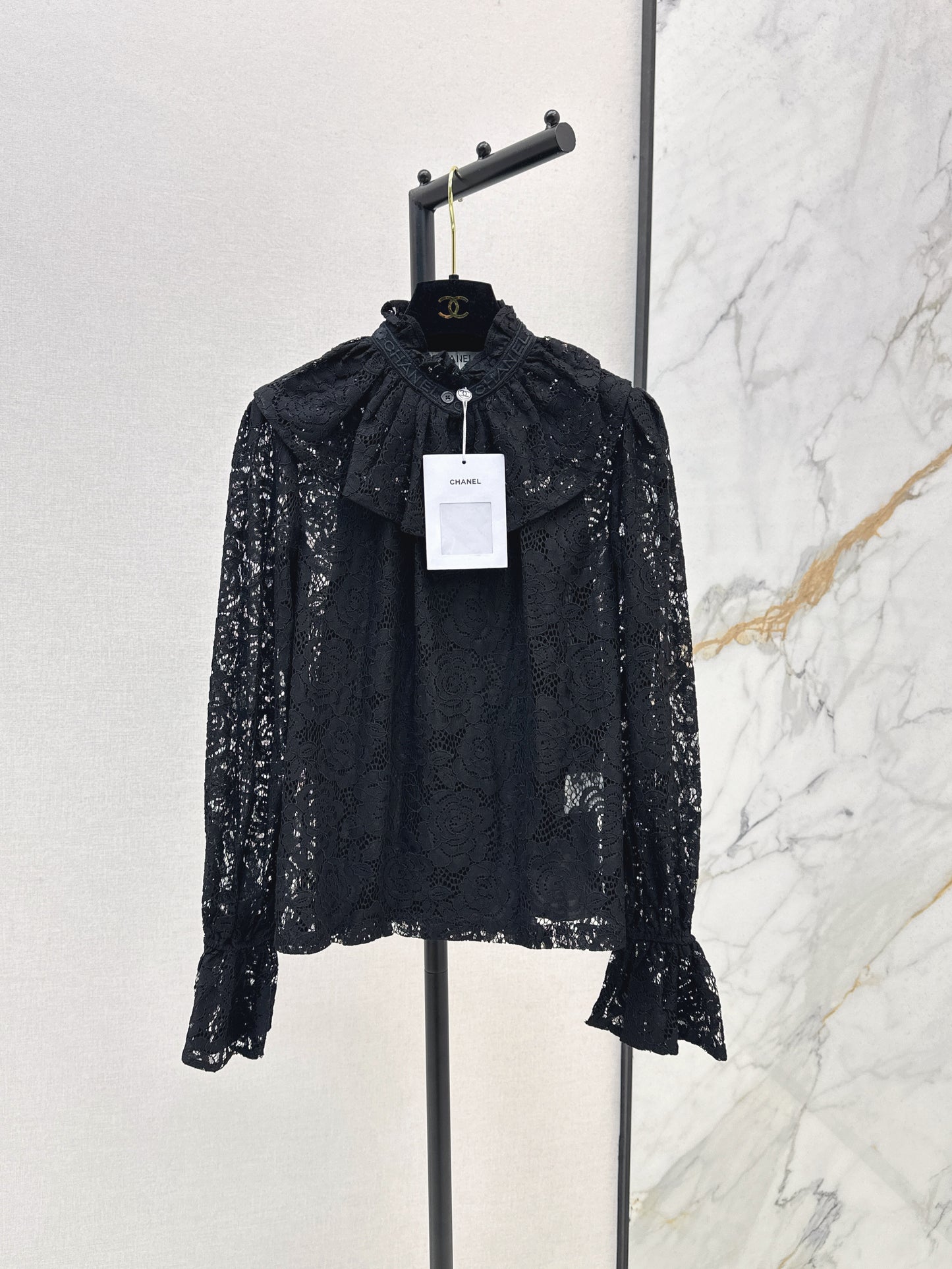 25ss Lace shirt + lace long skirt