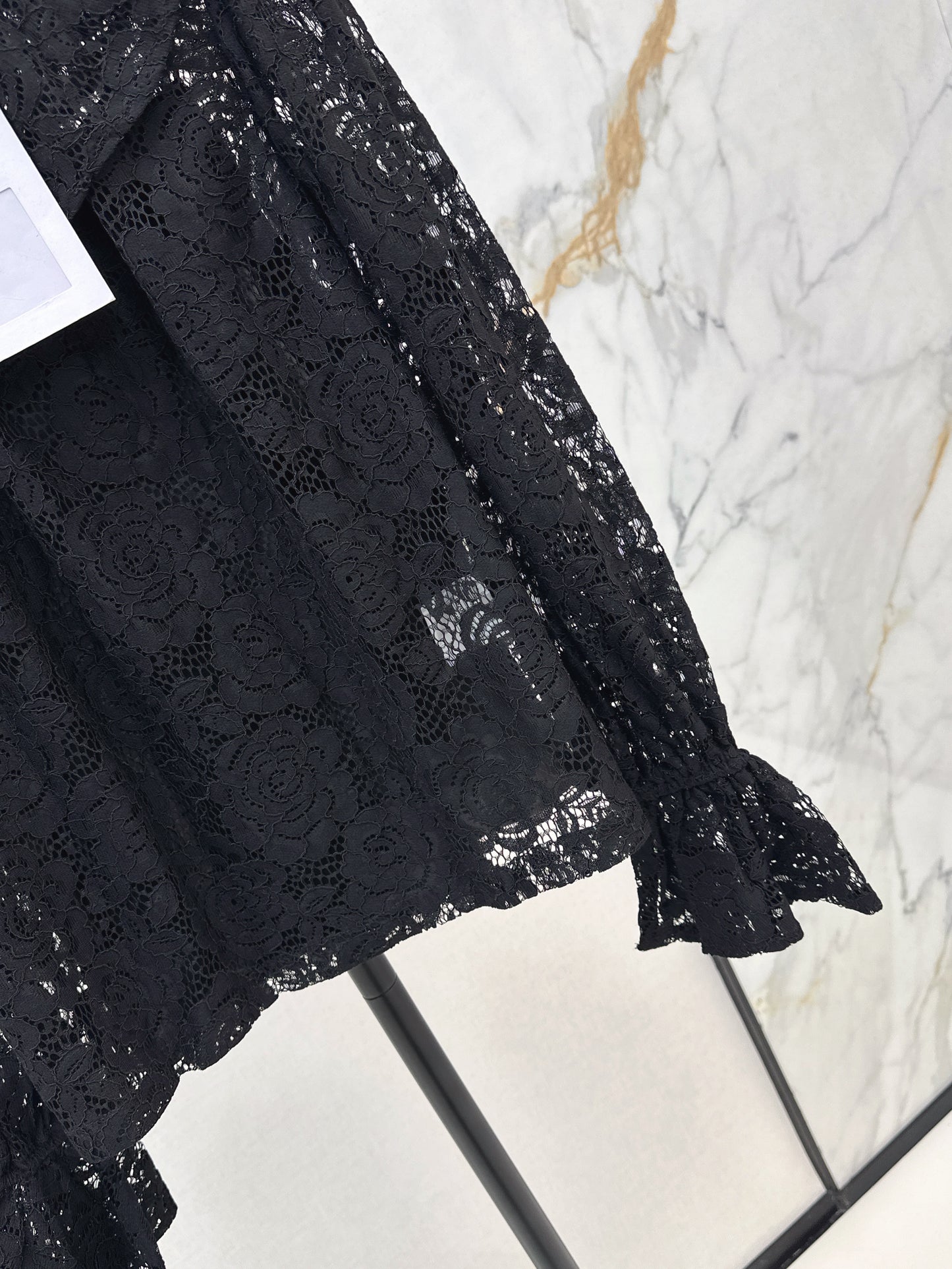 25ss Lace shirt + lace long skirt
