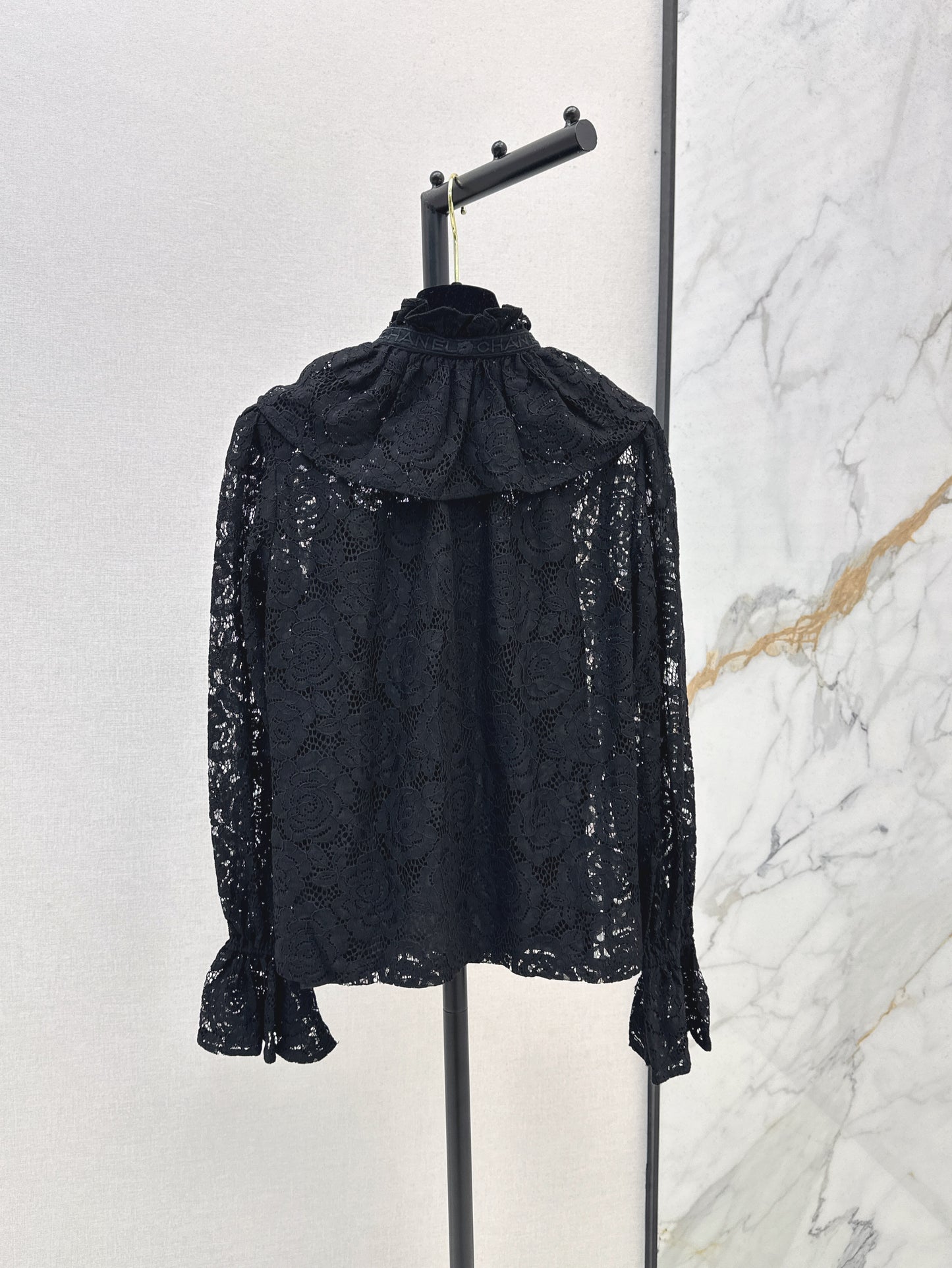 25ss Lace shirt + lace long skirt