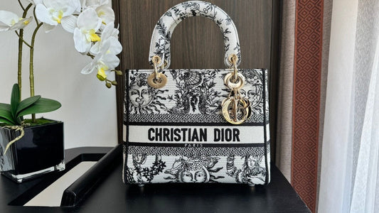 Classic elegant embroidery pattern fashion women's bag