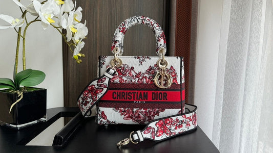 Classic elegant embroidery pattern fashion women's bag