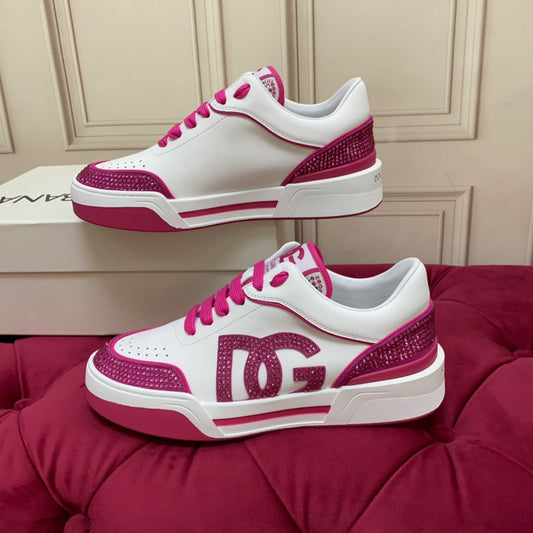 Fashionable rhinestone casual flat shoes