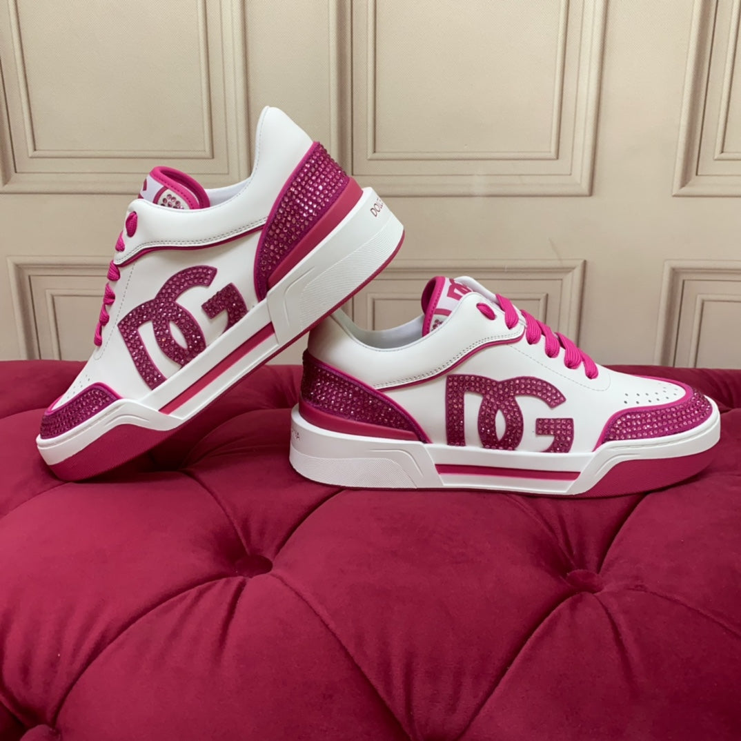 Fashionable rhinestone casual flat shoes
