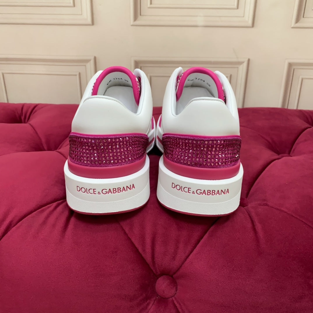 Fashionable rhinestone casual flat shoes