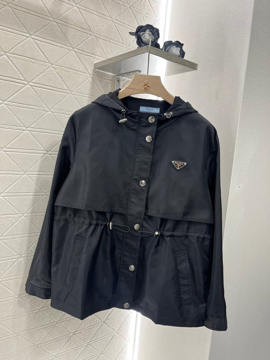 Early autumn nylon hooded zipper casual jacket