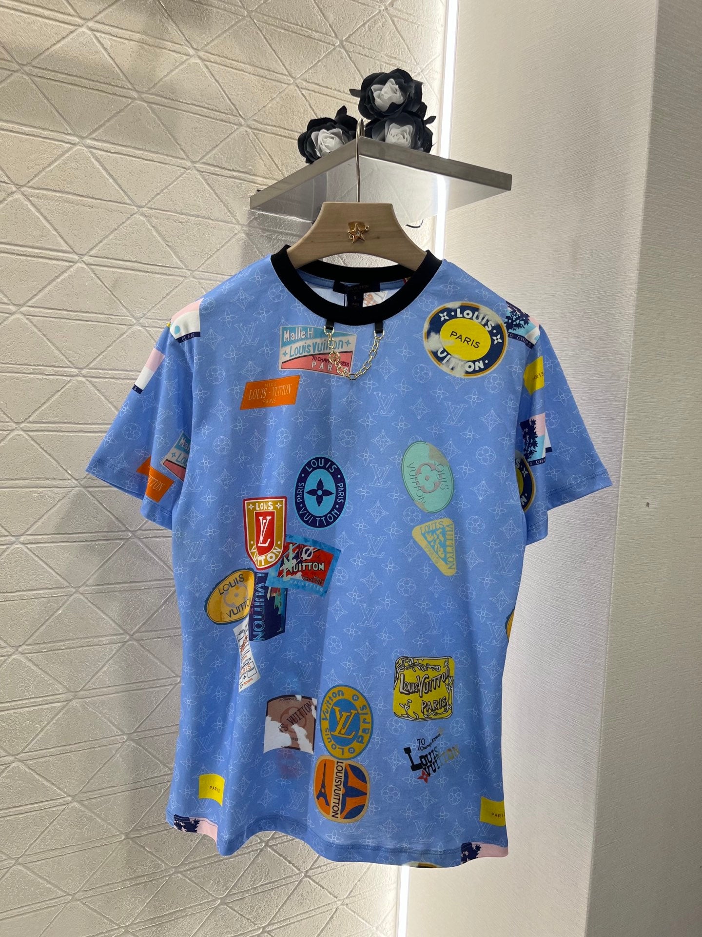 25ss printed emblem chain T-shirt