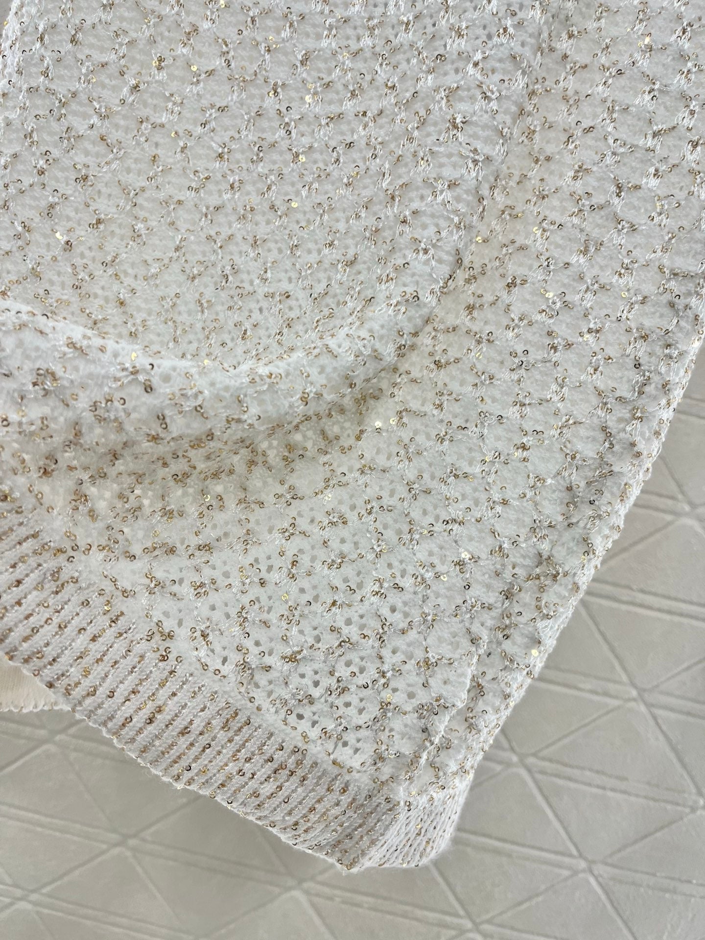 25ss sequined beaded hollow knitted vest