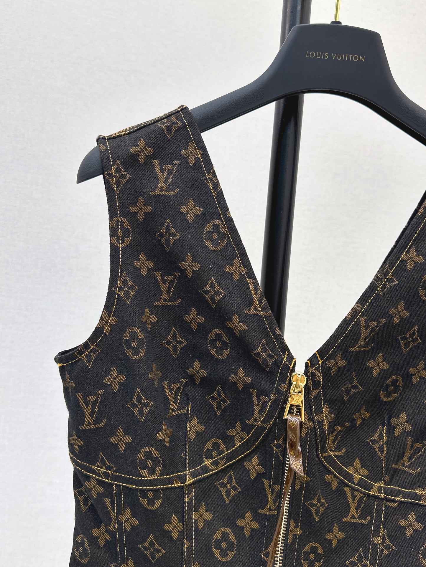 25ss letter jacquard presbyopia denim suspender zipper dress
