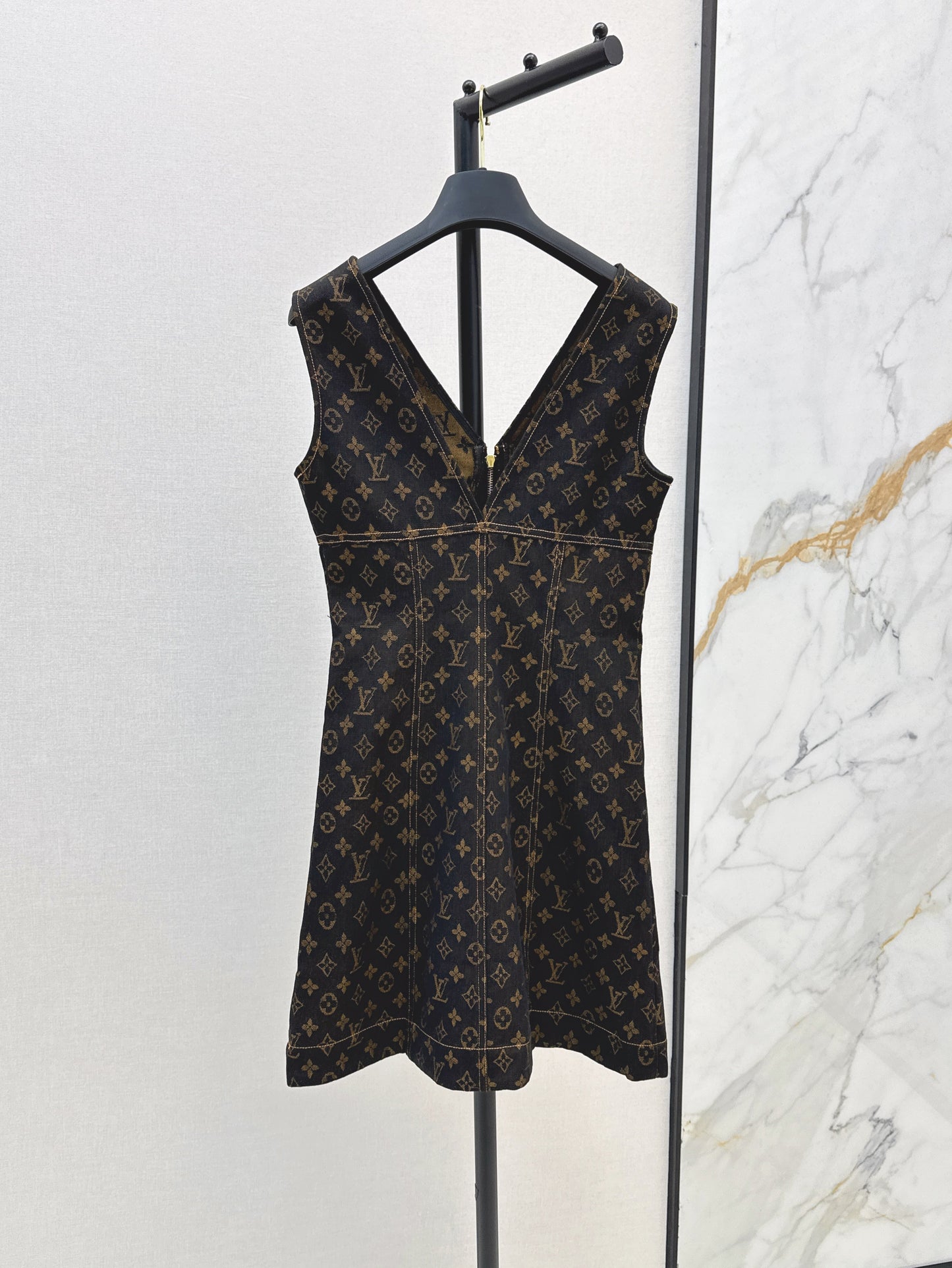 25ss letter jacquard presbyopia denim suspender zipper dress